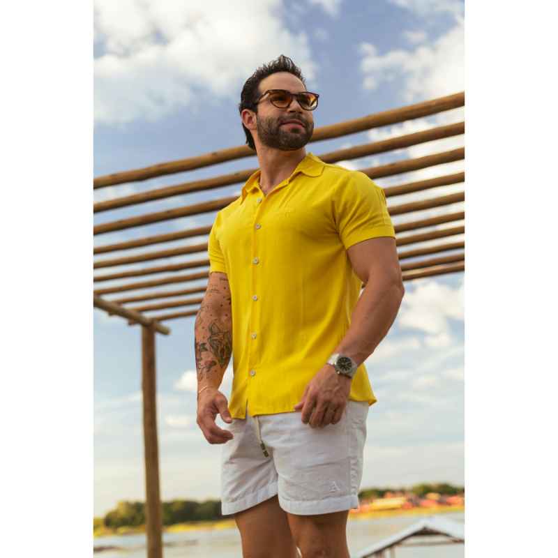 Do Women Really Prefer Taller Men?